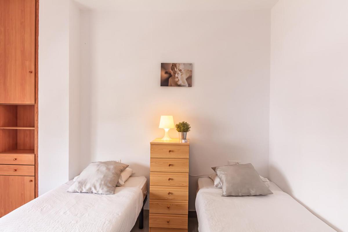 Andaluz Apartments Toboso 内尔哈 外观 照片