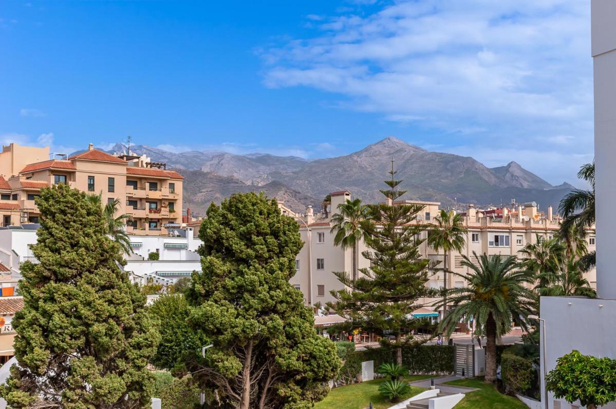 Andaluz Apartments Toboso 内尔哈 外观 照片